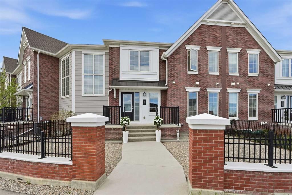 12 Yorkville Avenue SW, Calgary — main listing photo