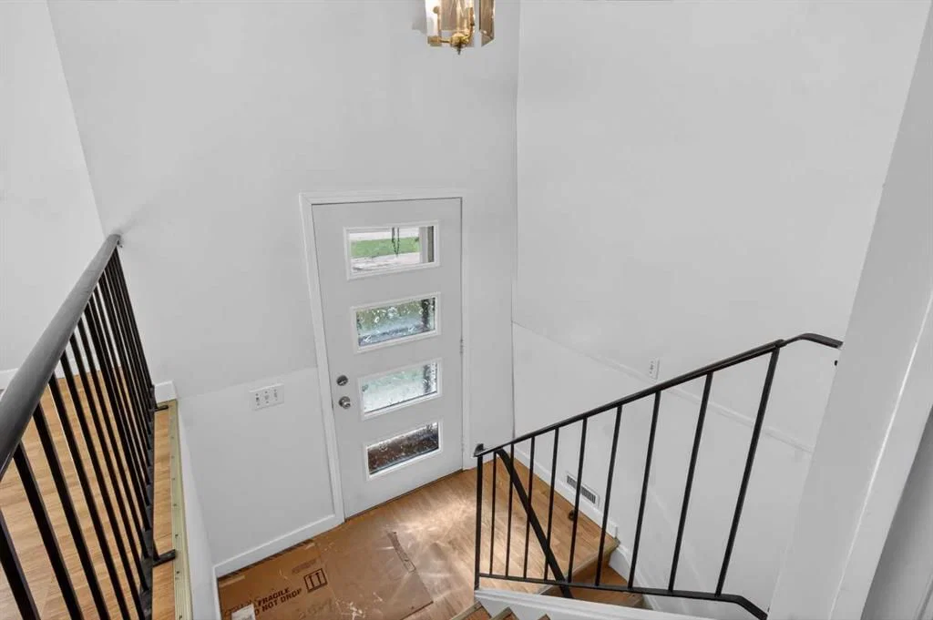 900 Abbeydale Drive NE, Calgary — photo 2 of 36