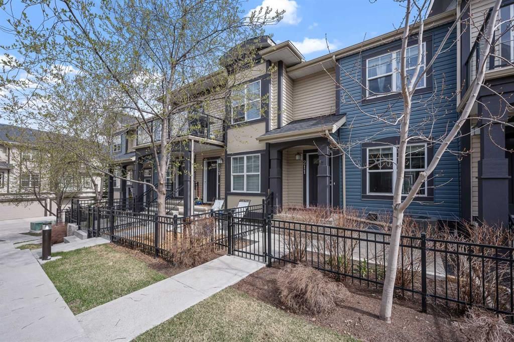 211 Mckenzie Towne Square SE, Calgary — main listing photo