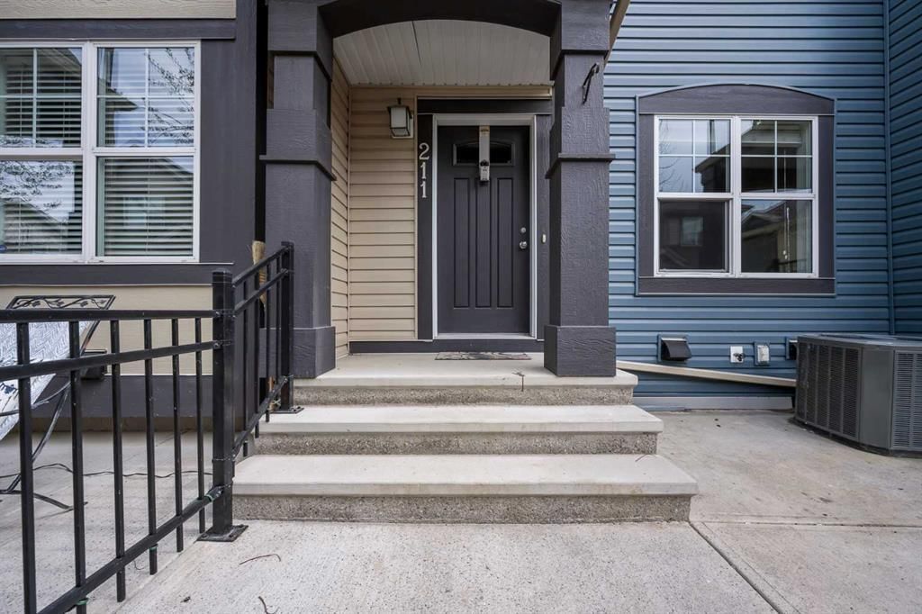 211 Mckenzie Towne Square SE, Calgary — photo 3 of 42