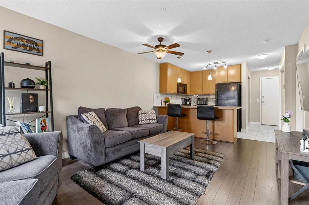 248, 35 Richard Court SW, Calgary — photo 3 of 31