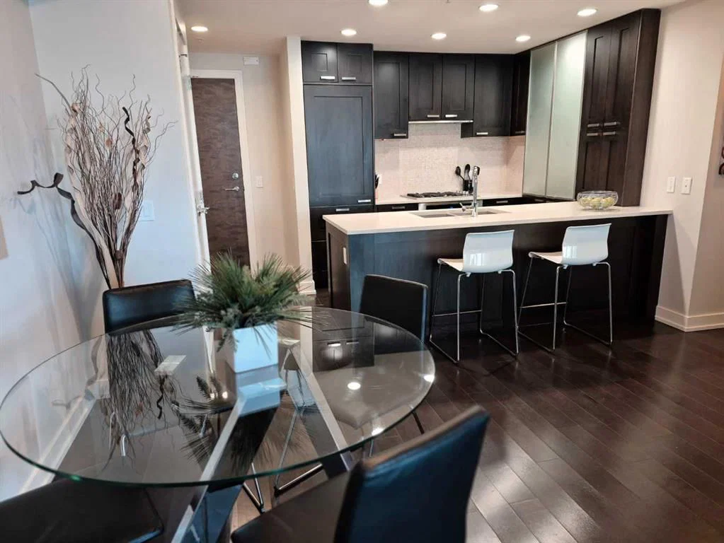 722, 222 Riverfront Avenue SW, Calgary — photo 5 of 15