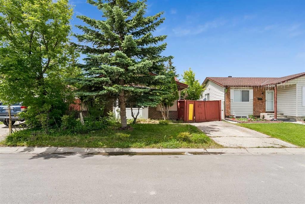 189 Whitaker Close NE, Calgary — photo 2 of 15