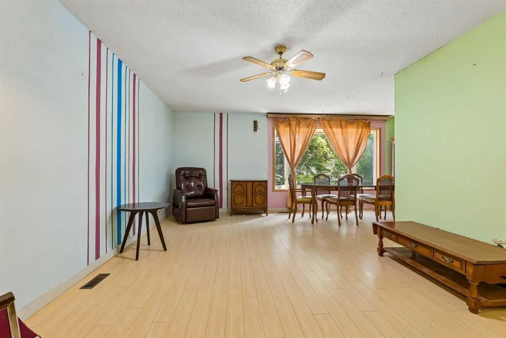 189 Whitaker Close NE, Calgary — photo 4 of 15