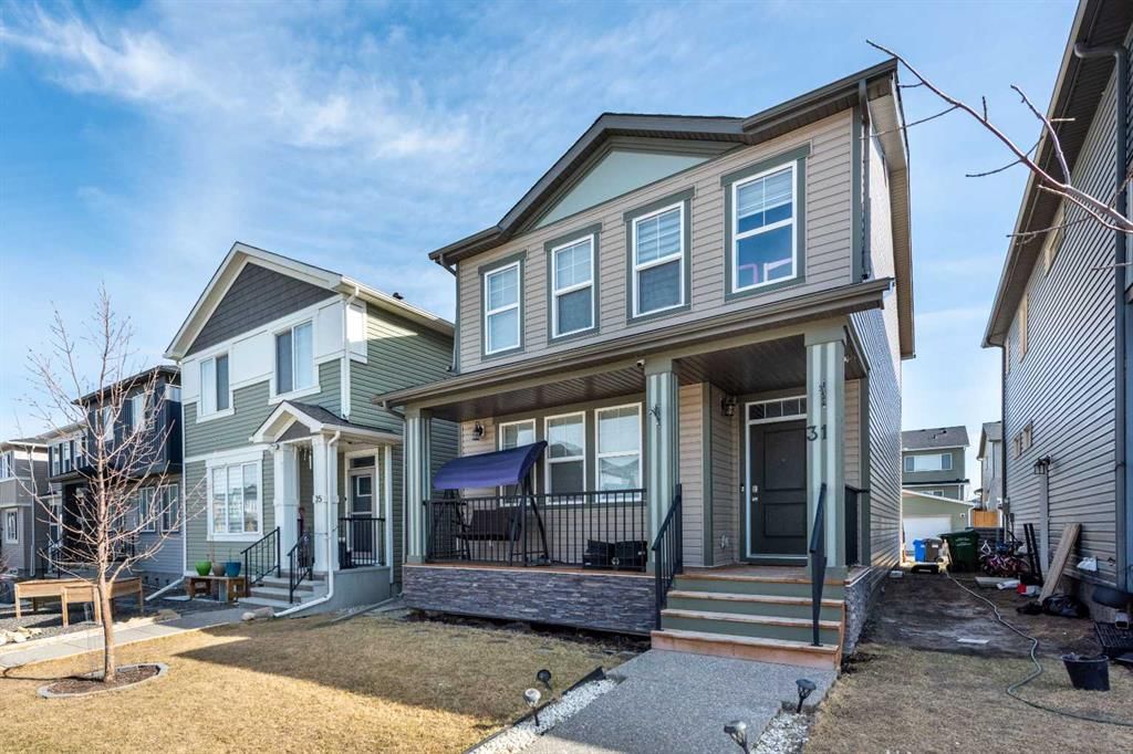 31 Cornerbrook Avenue NE, Calgary — photo 2 of 47