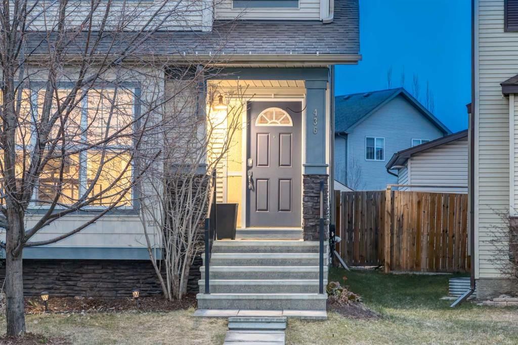 436 CRANBERRY Circle SE, Calgary — photo 2 of 43