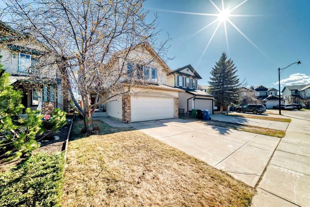 84 Cougarstone Square SW, Calgary — main listing photo
