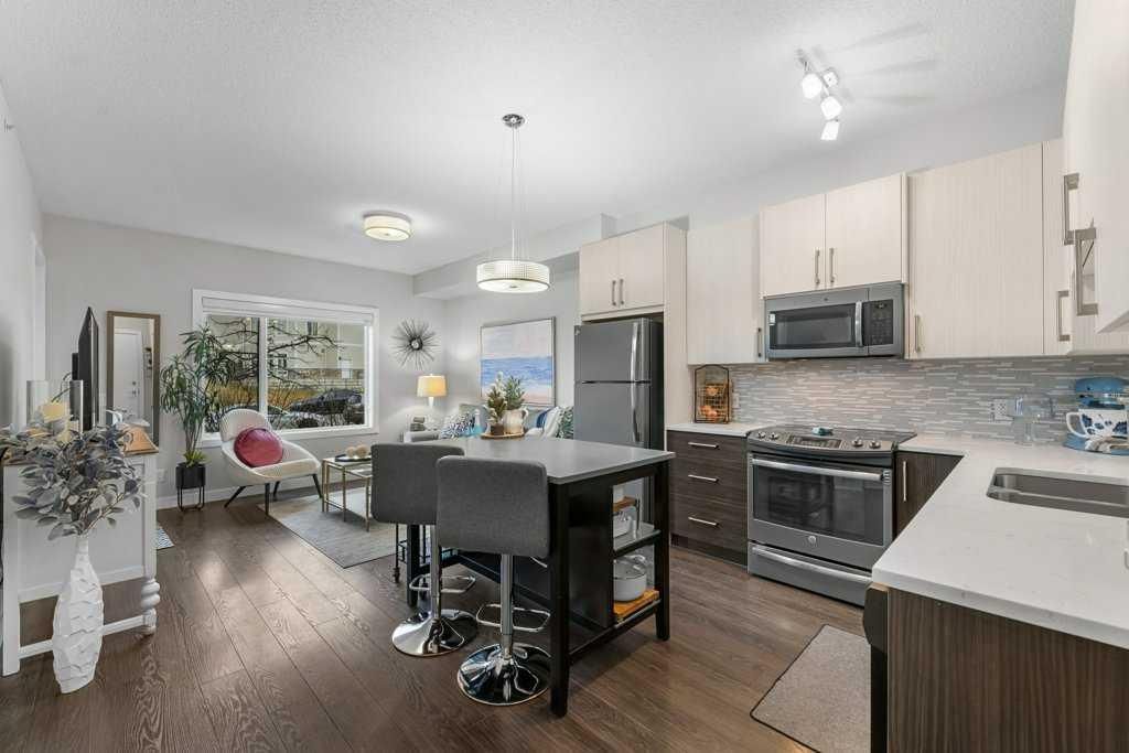 109, 20 Sage Hill Terrace NW, Calgary — photo 2 of 25