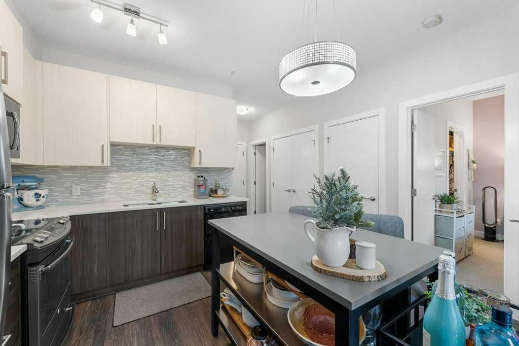 109, 20 Sage Hill Terrace NW, Calgary — photo 3 of 25