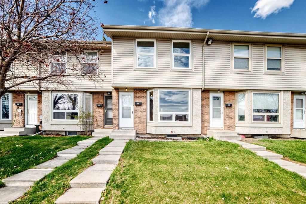 98, 123 Queensland Drive SE, Calgary — photo 2 of 28