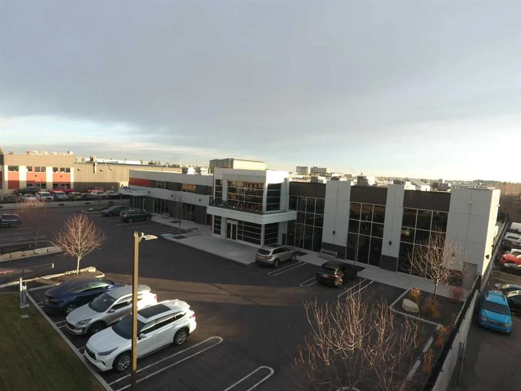 Main photo