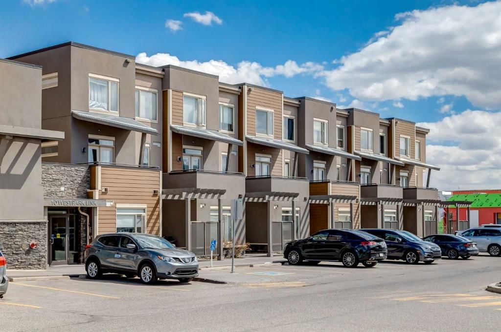 207, 10 Westpark Link, Calgary — main listing photo