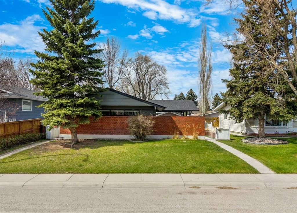 191 Maple Court Crescent SE, Calgary — main listing photo