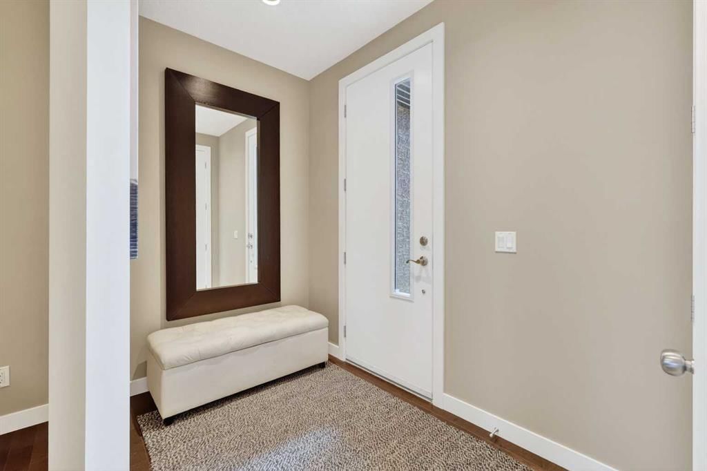 28 Walden View SE, Calgary — photo 2 of 50
