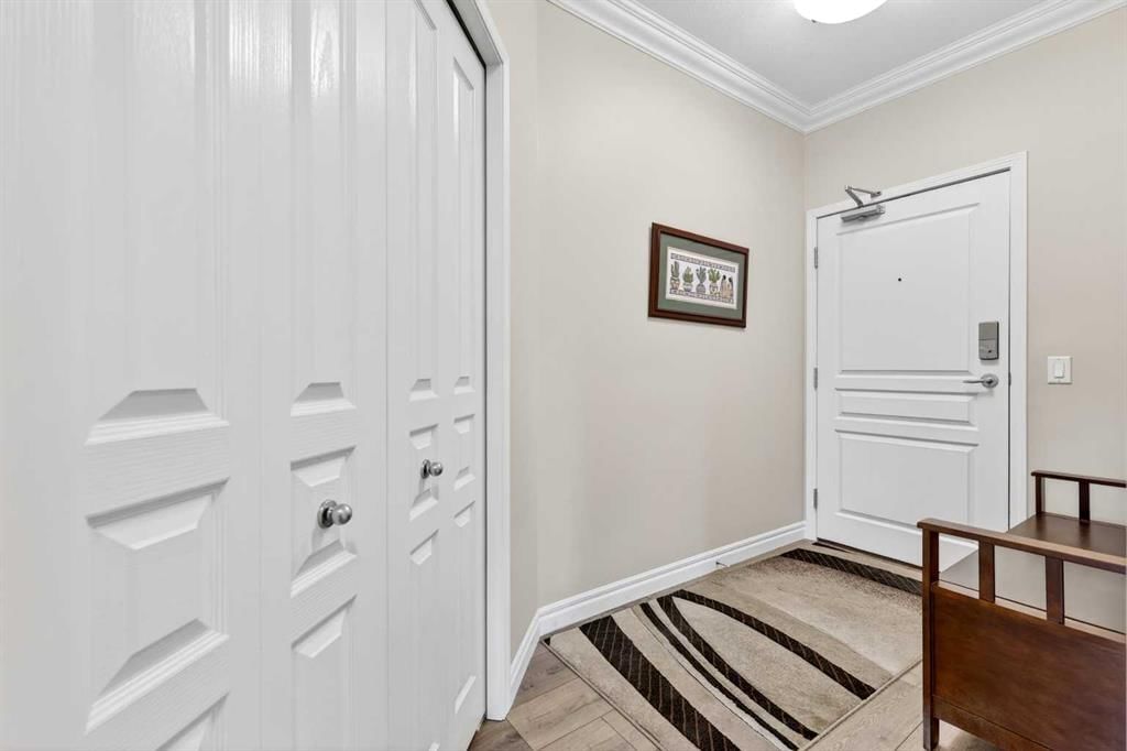 1203, Lake Fraser Court SE, Calgary — photo 2 of 40