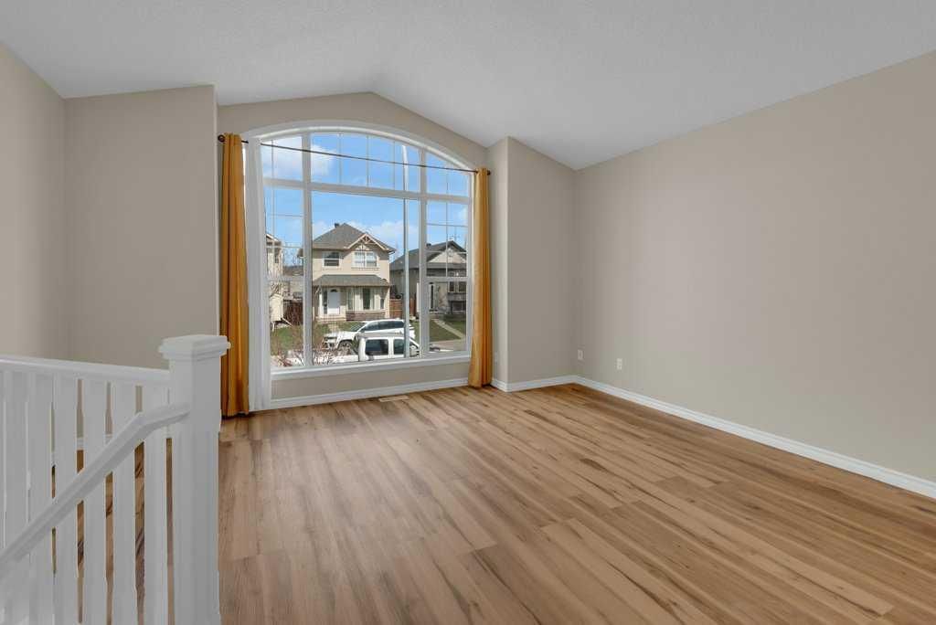 95 Cranberry Place SE, Calgary — photo 2 of 35
