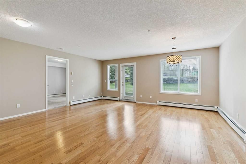 120, 550 Prominence Rise SW, Calgary — photo 5 of 31