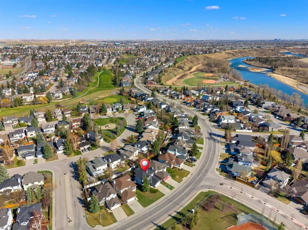 48 Douglas Park Boulevard SE, Calgary — photo 3 of 48