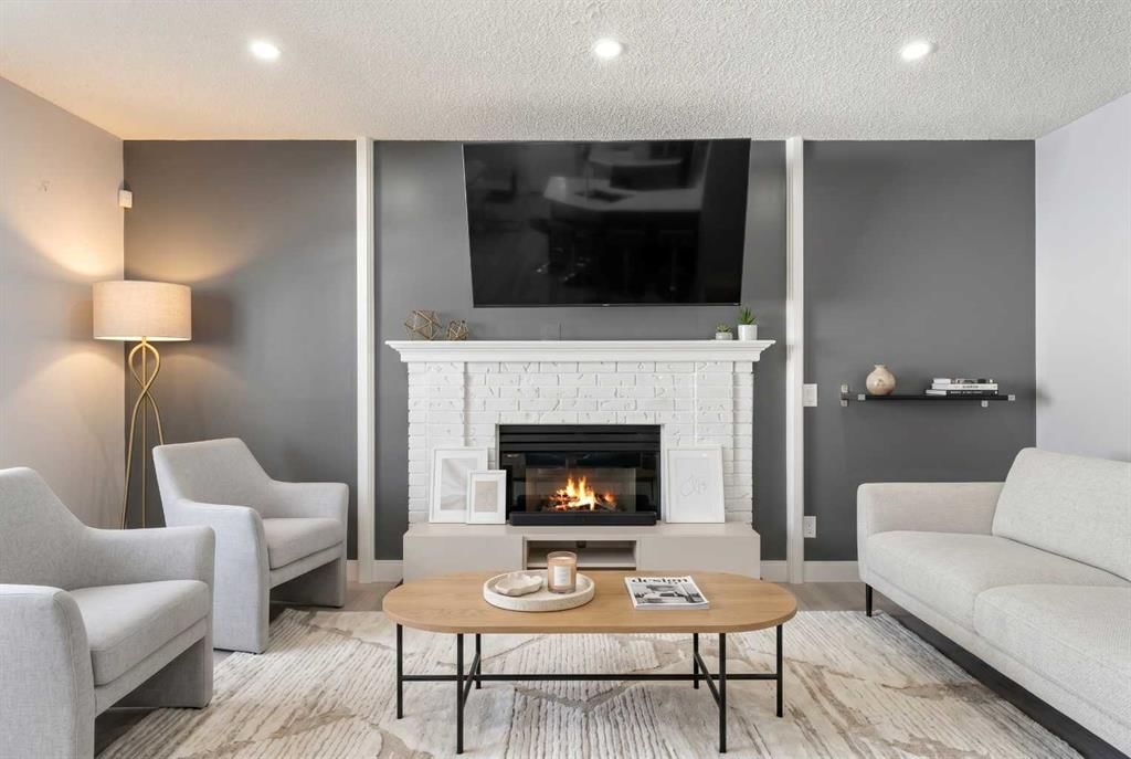 48 Douglas Park Boulevard SE, Calgary — photo 5 of 48