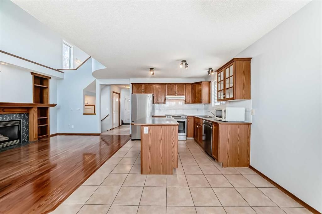 42 Harvest Rose Place NE, Calgary — photo 3 of 46