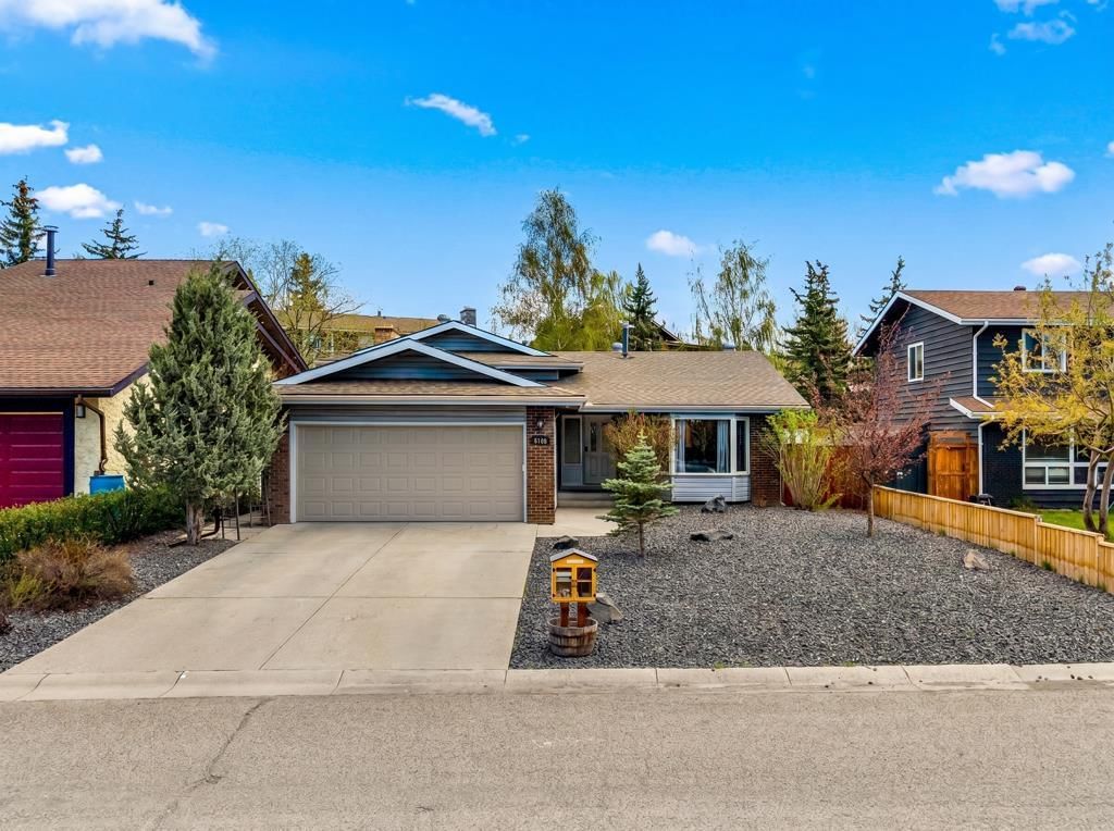 6108 Dalcastle Link NW, Calgary — main listing photo