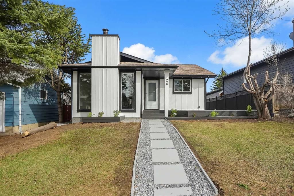 24 Bermuda Street NW, Calgary — main listing photo