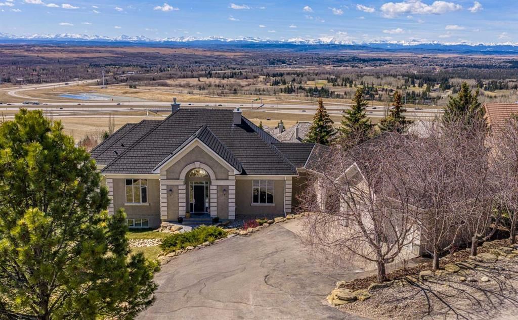 43 Slopes Grove SW, Calgary — photo 2 of 48
