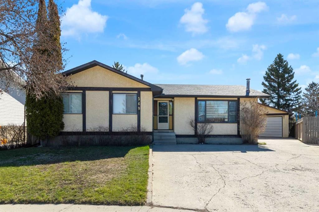 549 Rundleville Place NE, Calgary — main listing photo