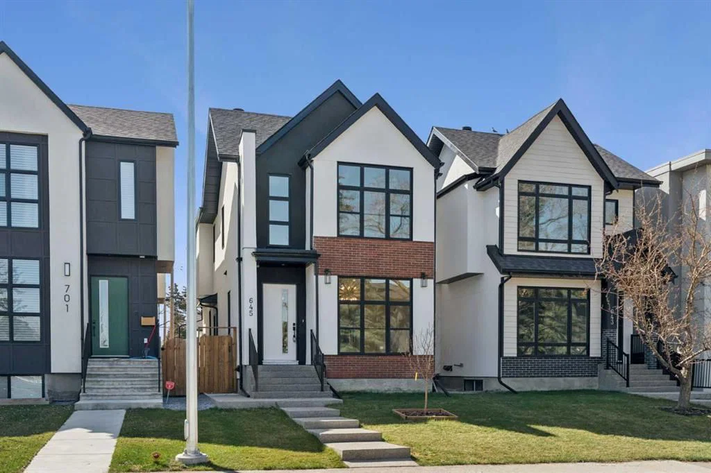 645 36 Street SW, Calgary — photo 2 of 47