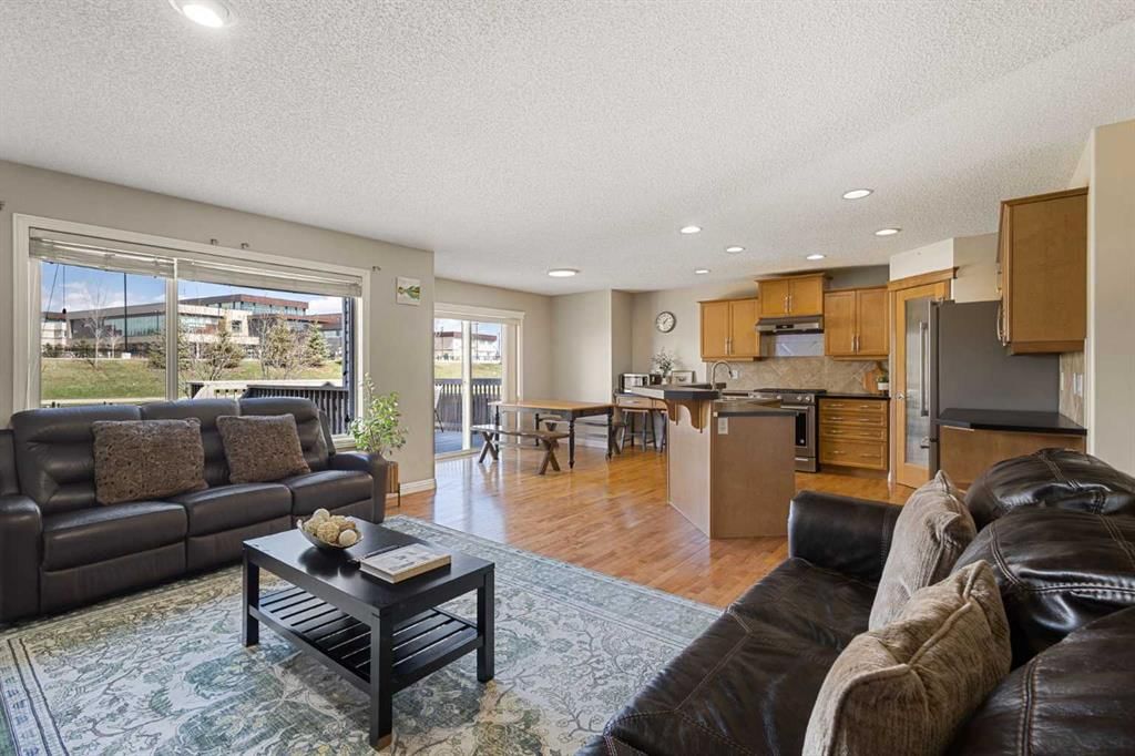 92 Covehaven Terrace NE, Calgary — photo 4 of 39