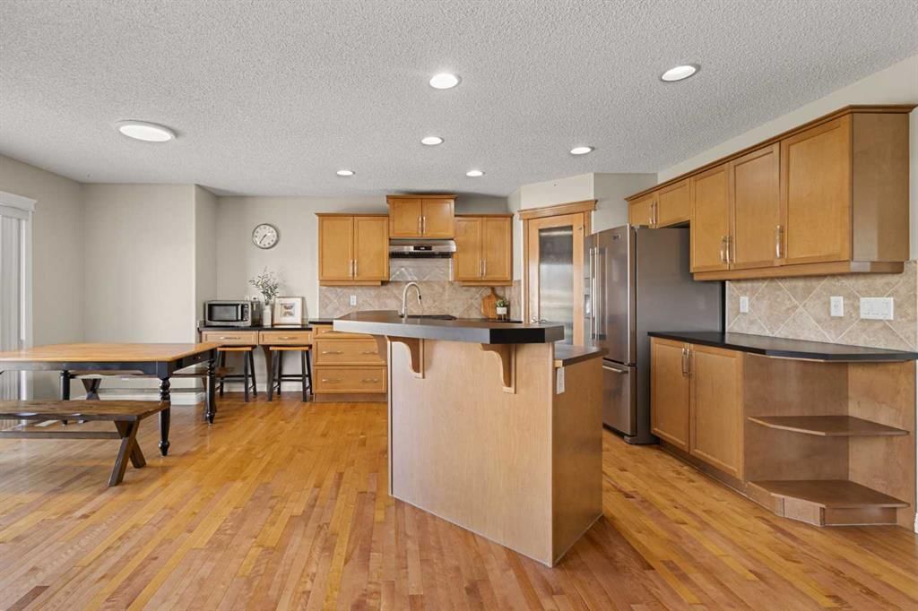 92 Covehaven Terrace NE, Calgary — photo 5 of 39