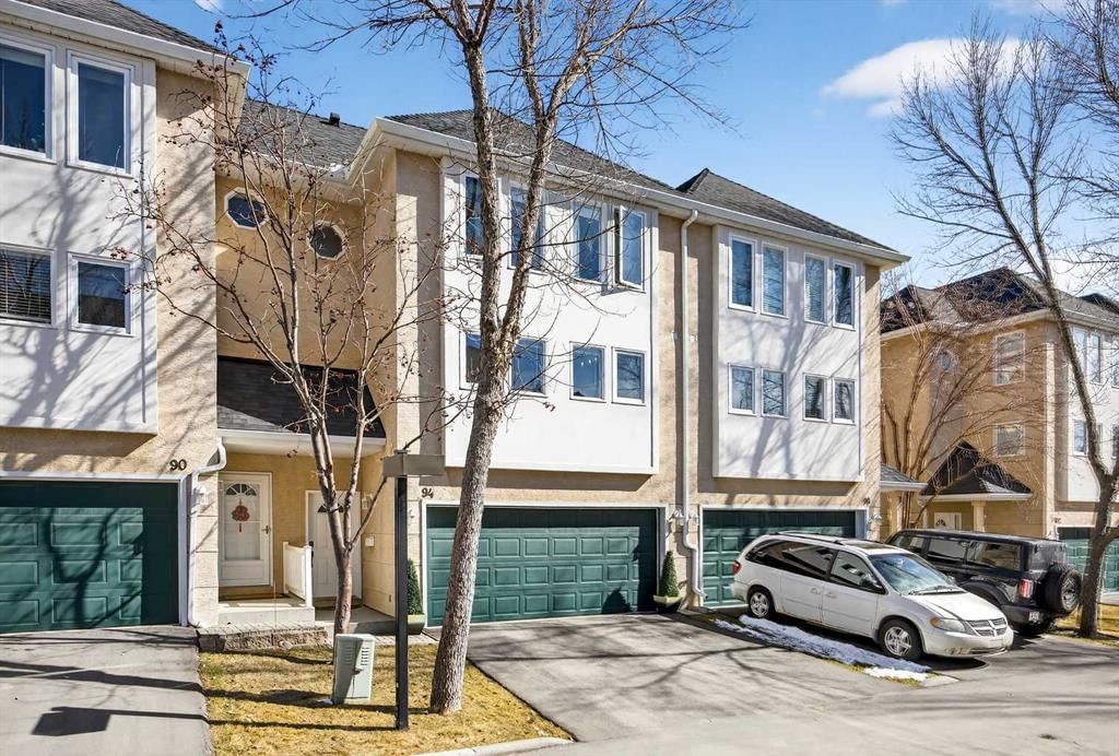 94 Candle Terrace SW, Calgary — main listing photo