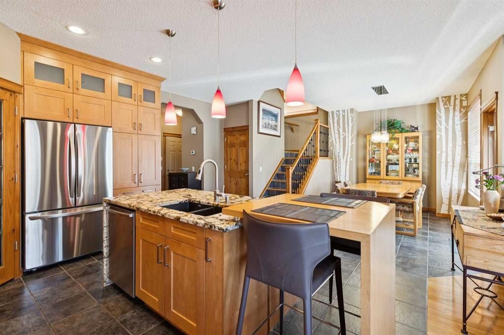 128 Tuscany Vista Crescent NW, Calgary — photo 4 of 46