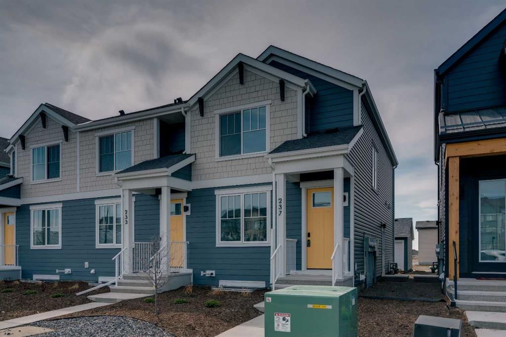 237 Heirloom Way SE, Calgary — main listing photo