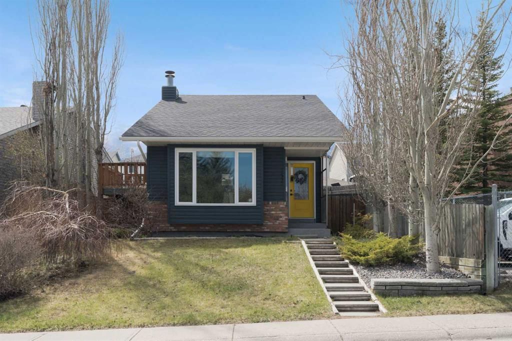 16223 6 Street SW, Calgary — main listing photo