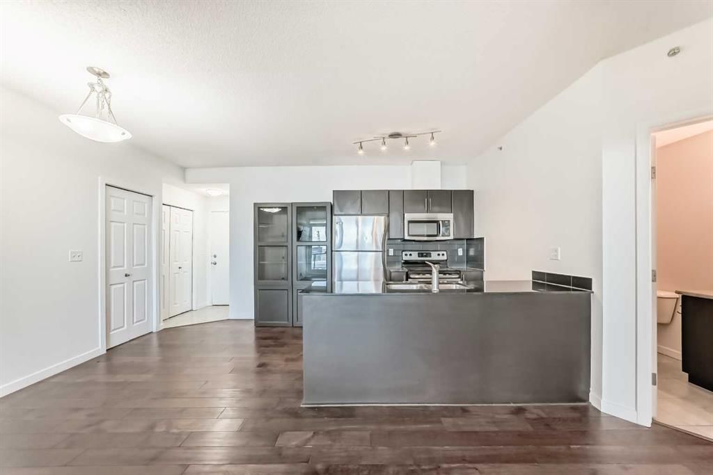 1705, 325 3 Street SE, Calgary — photo 4 of 39