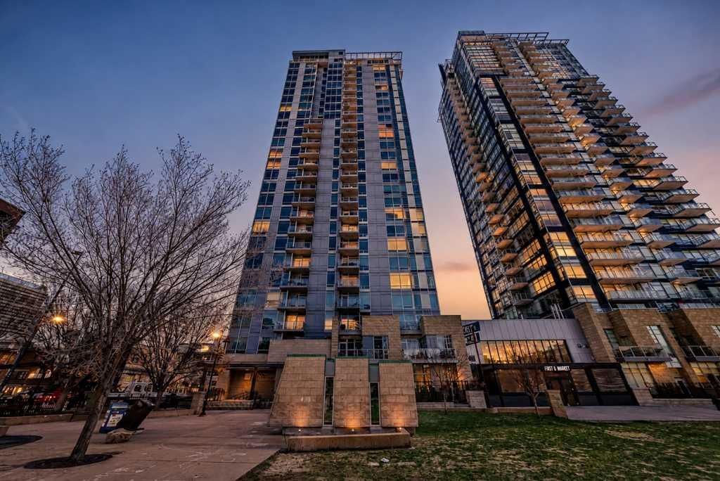 2105, 215 13 Avenue SW, Calgary — photo 2 of 31