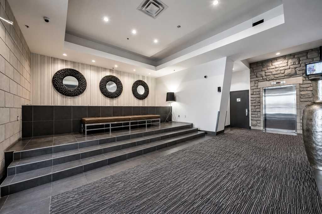 2105, 215 13 Avenue SW, Calgary — photo 5 of 31