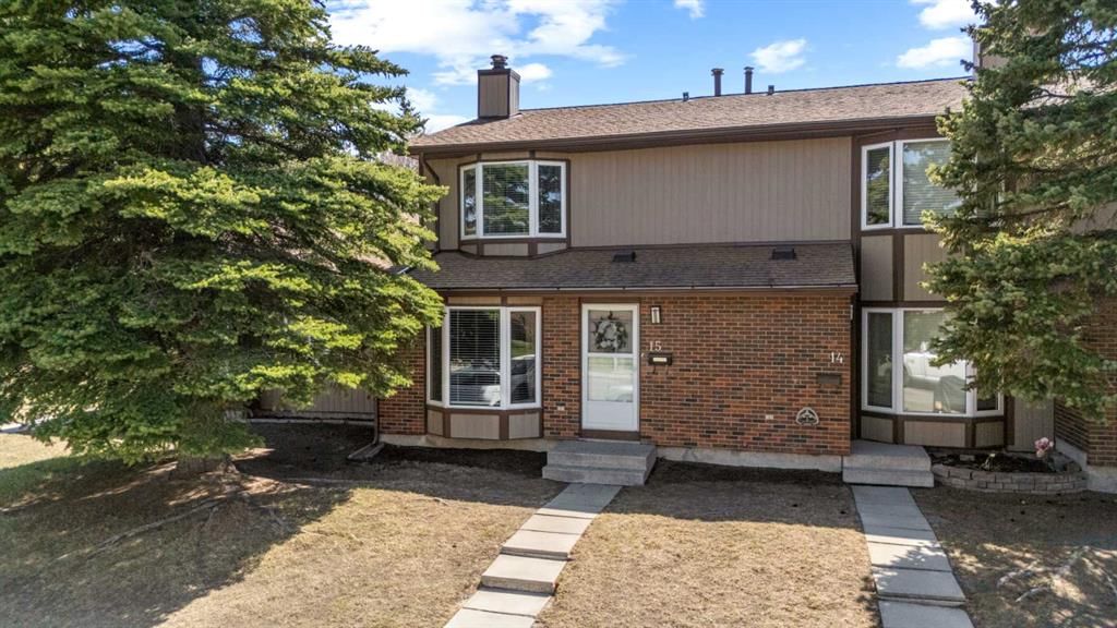 15, 6103 Madigan Drive NE, Calgary — photo 2 of 32