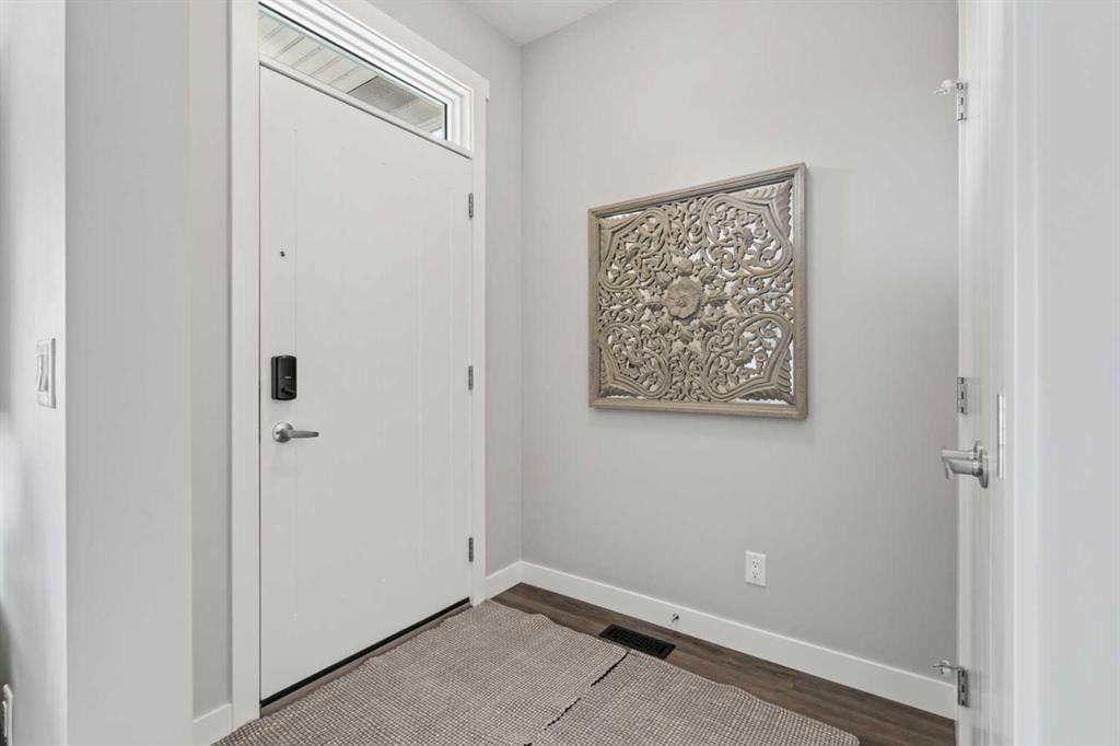 11 Masters Manor SE, Calgary — photo 3 of 45