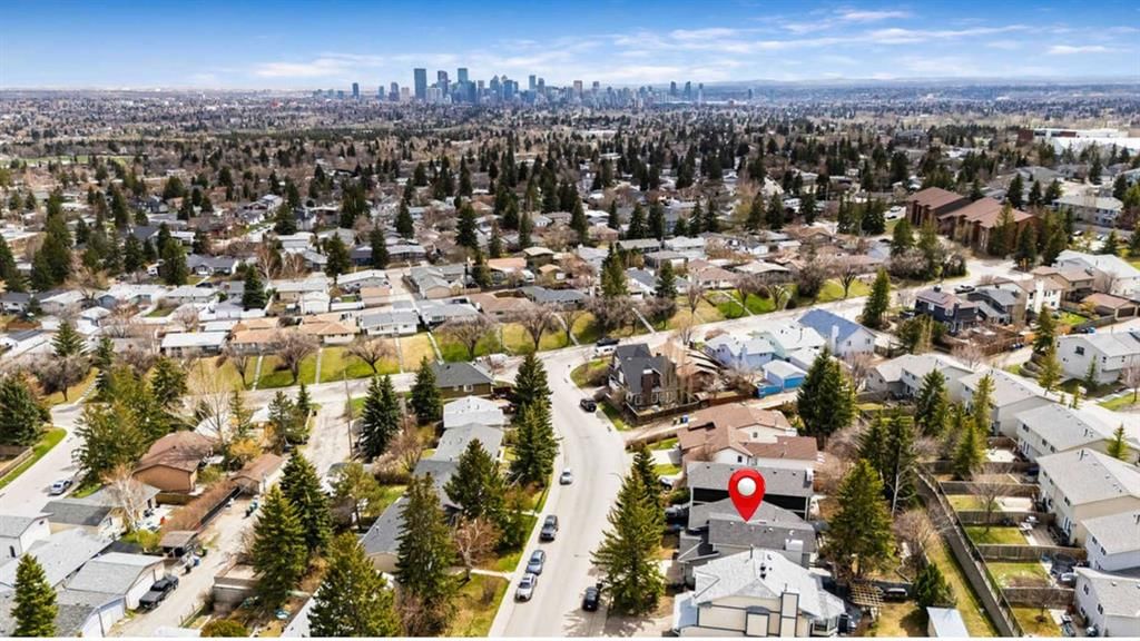 5019 Norris Road NW, Calgary — photo 4 of 47