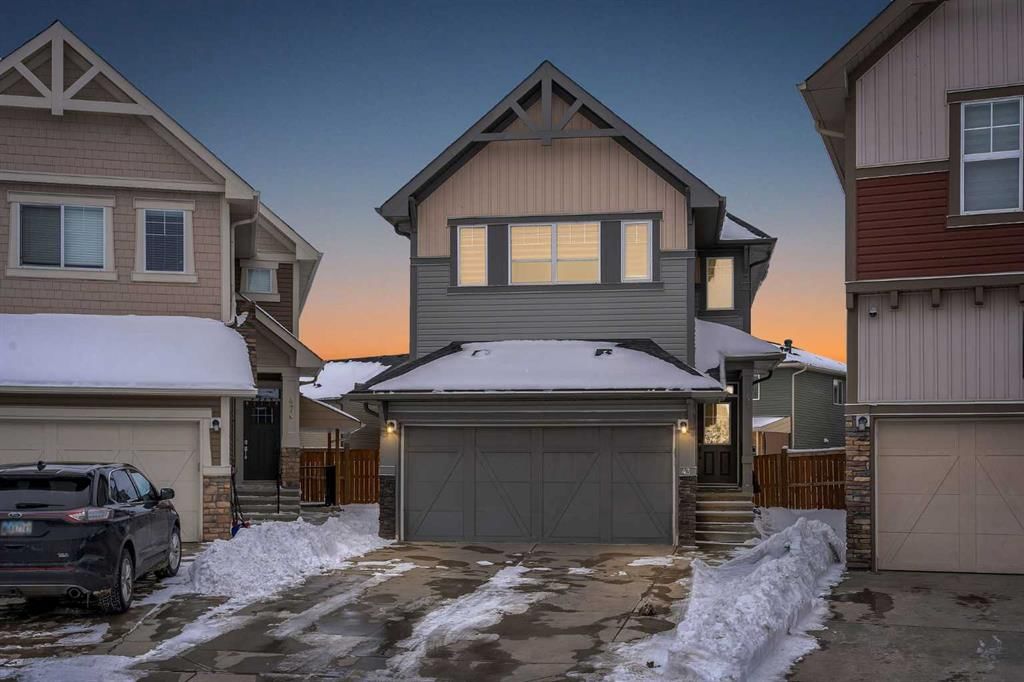 43 Saddlelake Manor NE, Calgary — photo 3 of 32