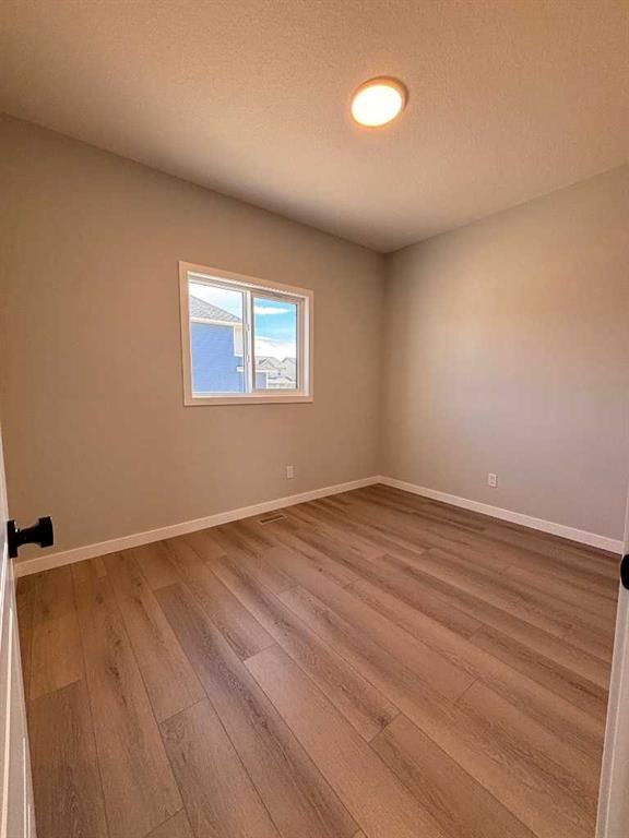 475 Baywater Green SW, Airdrie — photo 3 of 28
