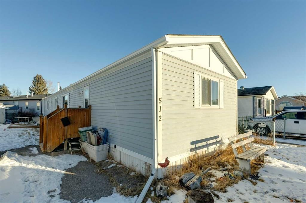 512, 3223 83 Street NW, Calgary — photo 2 of 22