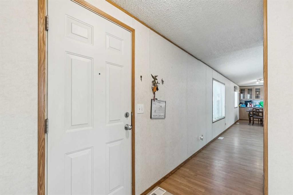 512, 3223 83 Street NW, Calgary — photo 5 of 22