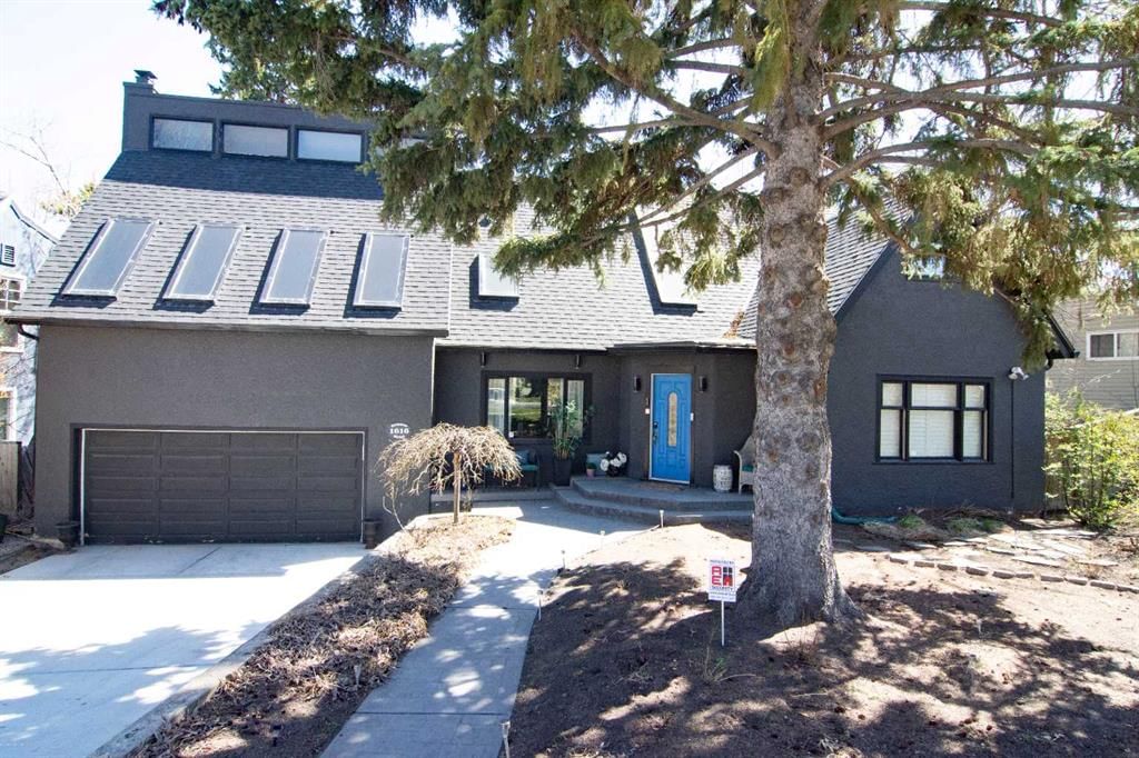 1616 Summer Street SW, Calgary — photo 2 of 47
