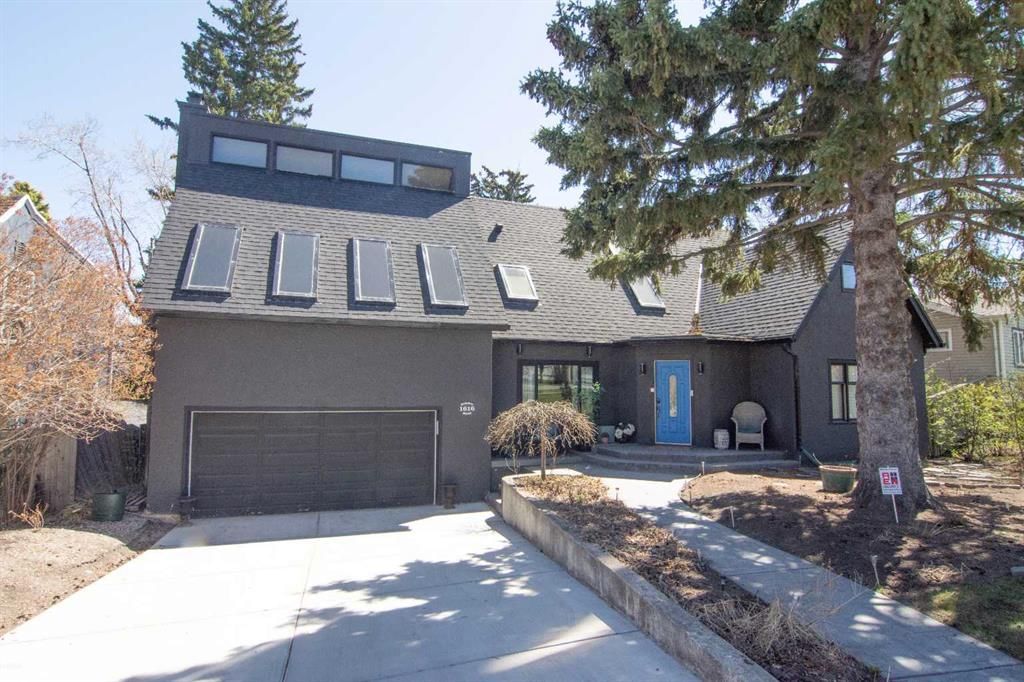 1616 Summer Street SW, Calgary — photo 3 of 47