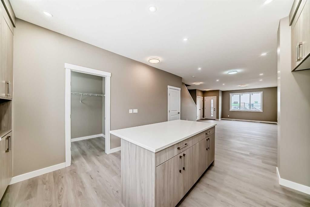 116 Belvedere Park SE, Calgary — photo 4 of 47
