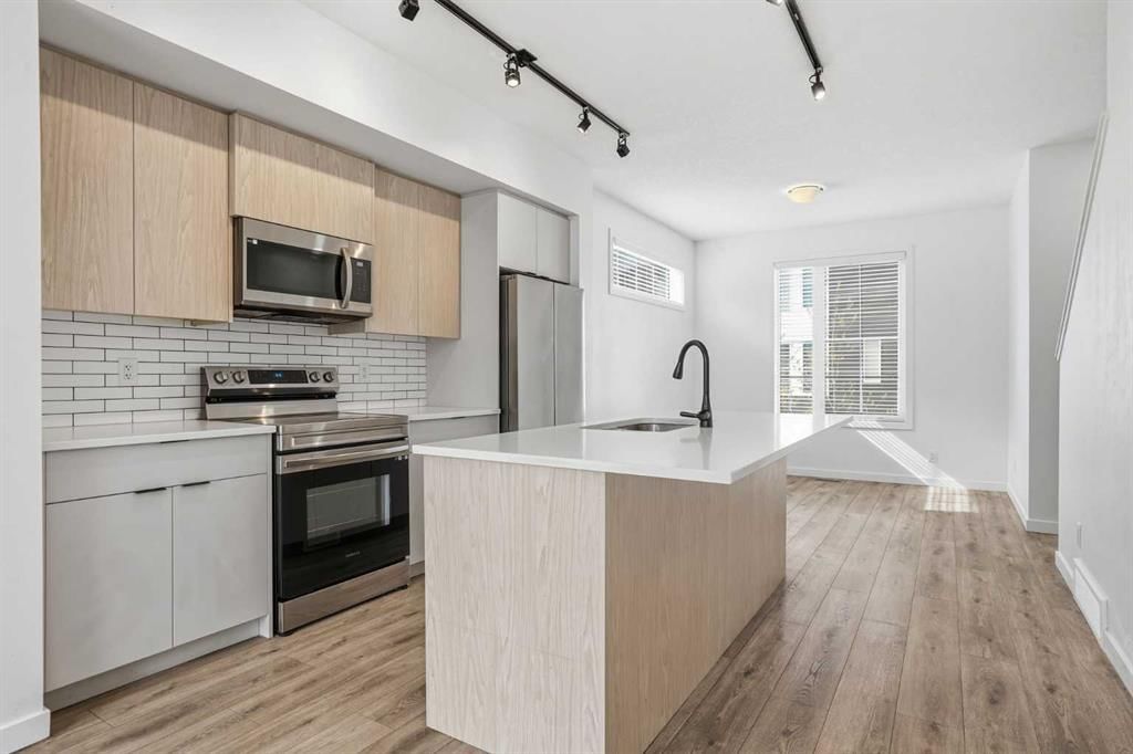 32 Walgrove Common SE, Calgary — photo 4 of 43
