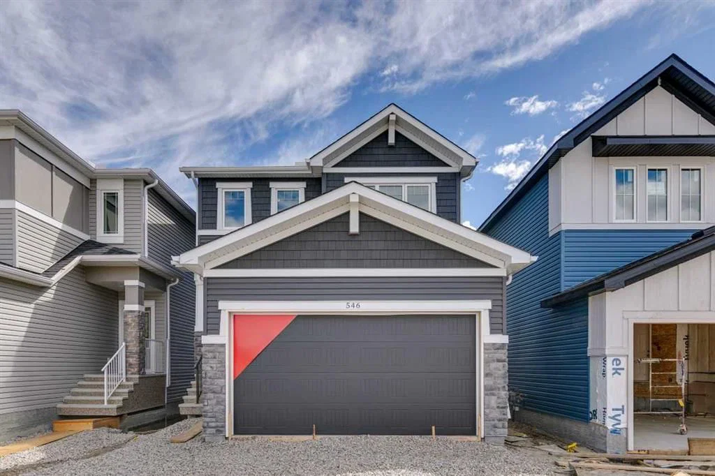 546 Hotchkiss Manor, Calgary — main listing photo